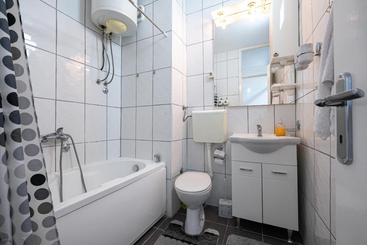 Clock Tower Lux Apartment Podgorica Eksteriør billede